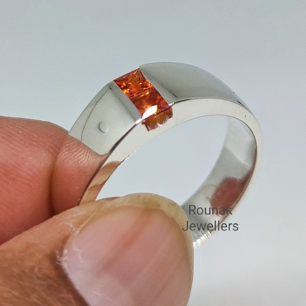 Bague saphir orange naturel, bague minimaliste, bague en argent 925, jonc de pierres précieuses, jonc de saphir taille princesse, bague cadeau d'anniversaire.