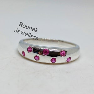Natuurlijke Birmaanse robijn sterlingzilveren ring: minimalistische geboortesteen juli