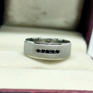8 mm Black Diamond Silver Band, 925 Sterling Silver, Gemstone Ring, Brushed Silver Ring, Wedding Band, Personalized Ring, Anniversary Ring.