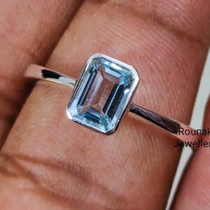 Emerald cut Aquamarine Ring, Minimalist Ring, Dainty Promise Ring, 925 Sterling Silver, March Birthstone, Aquamarine Ring, Gift for Her