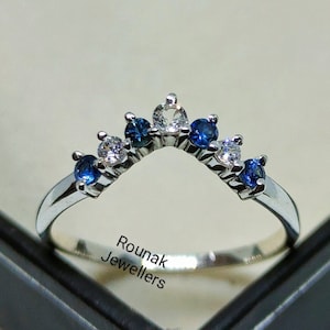 Blue Sapphire Ring, Cubic Zirconia Ring, V Shape Ring,  Promise Ring, Wedding Band, Round Cut Ring, Thin Stacking Ring, Rings For Women