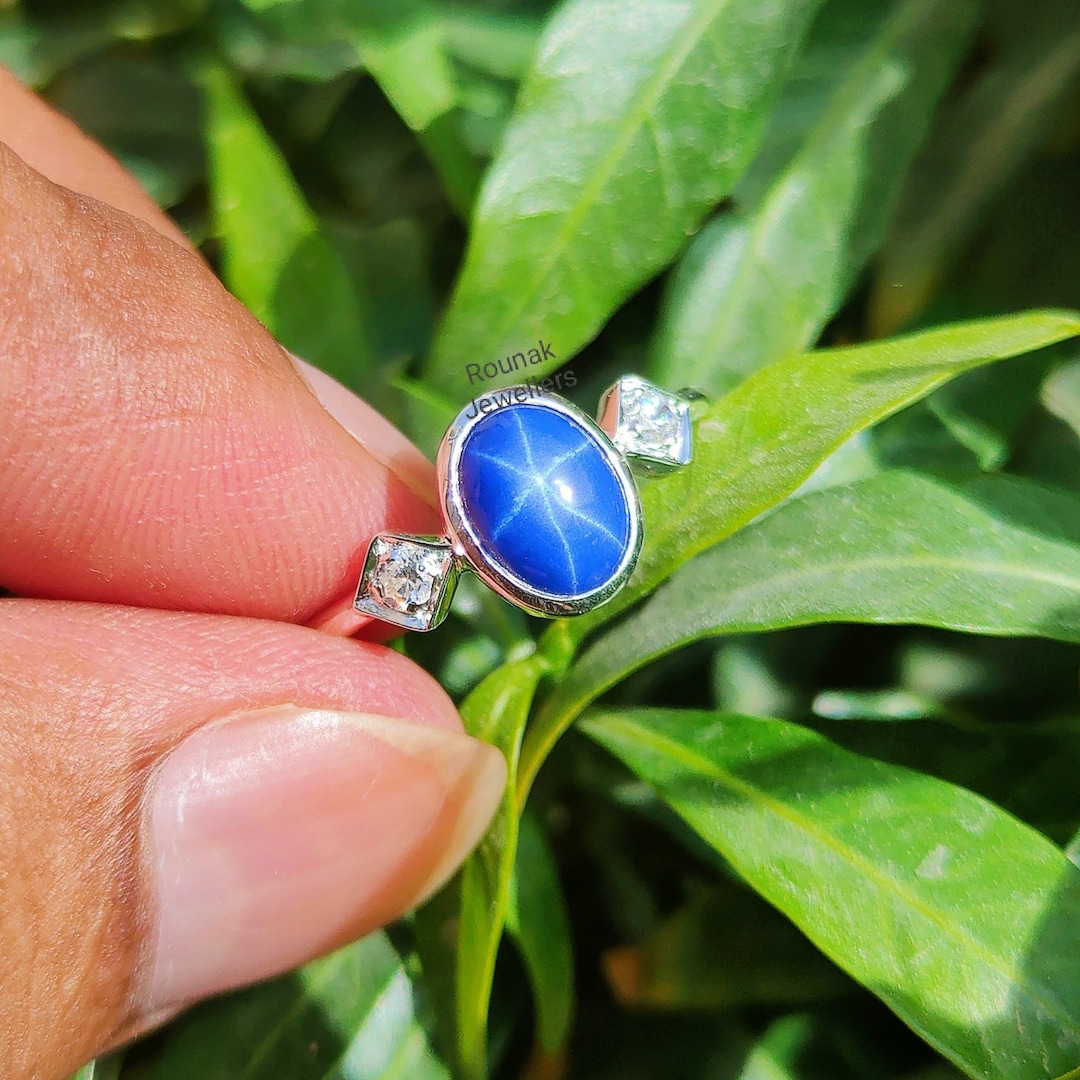 Vintage Star Blue Sapphire Ring: 925 Sterling Silver, Minimalist