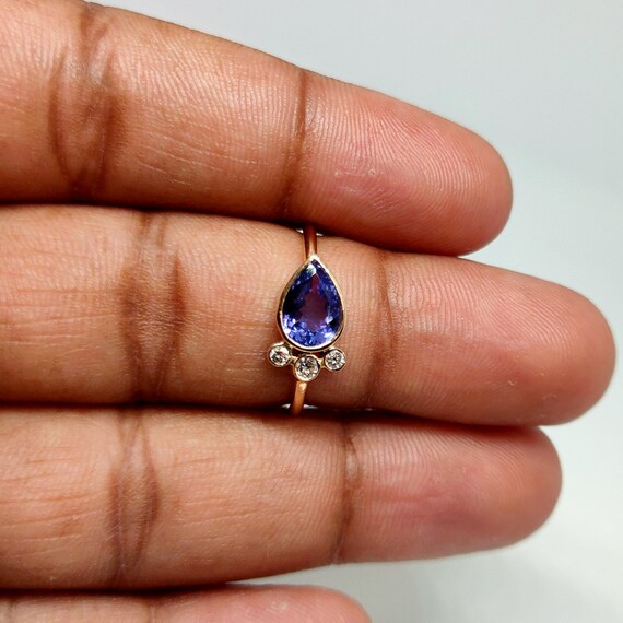 Pear Tanzanite ring in Sterling Silver 925 at Rs 30000/piece | 925 Sterling  Silver Ring in Jaipur | ID: 2853626279012