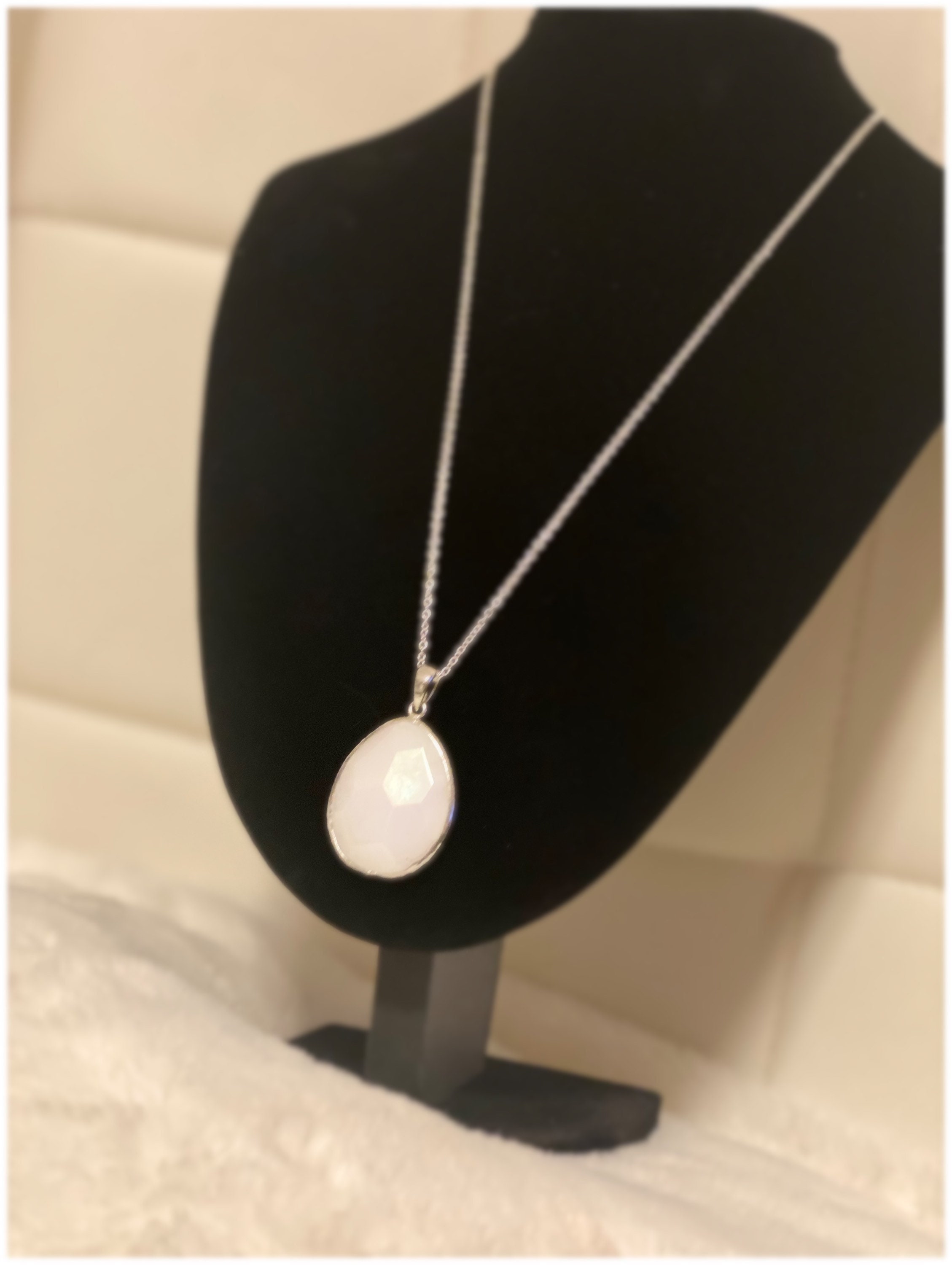 ブレスレット LESS IS MORE white quartz necklace Hot Sale Natural White Quartz Necklace,healing Crystal