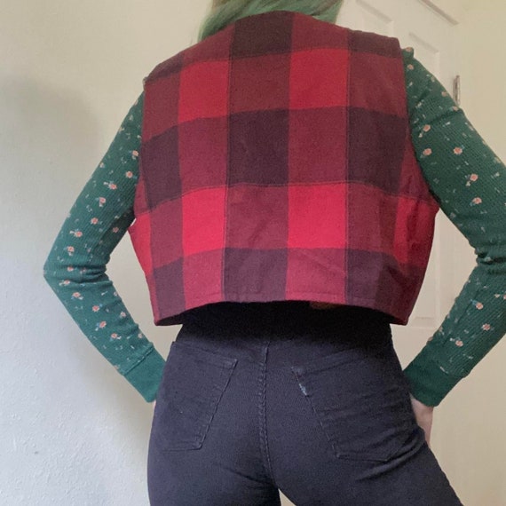 70s 80s vintage red and plaid cropped vest - image 4