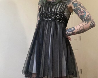 Vestido babydoll de malla negra estilo lechera vintage de los años 90