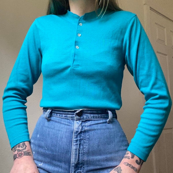 90s vintage turquoise lightweight henley long sleeve tshirt