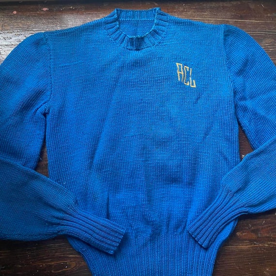 1930s vintage hand knit blue ‘ACL’ embroidered sw… - image 1