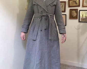 Gabardina cruzada de lana gris estilo vintage de los años 60 y 70