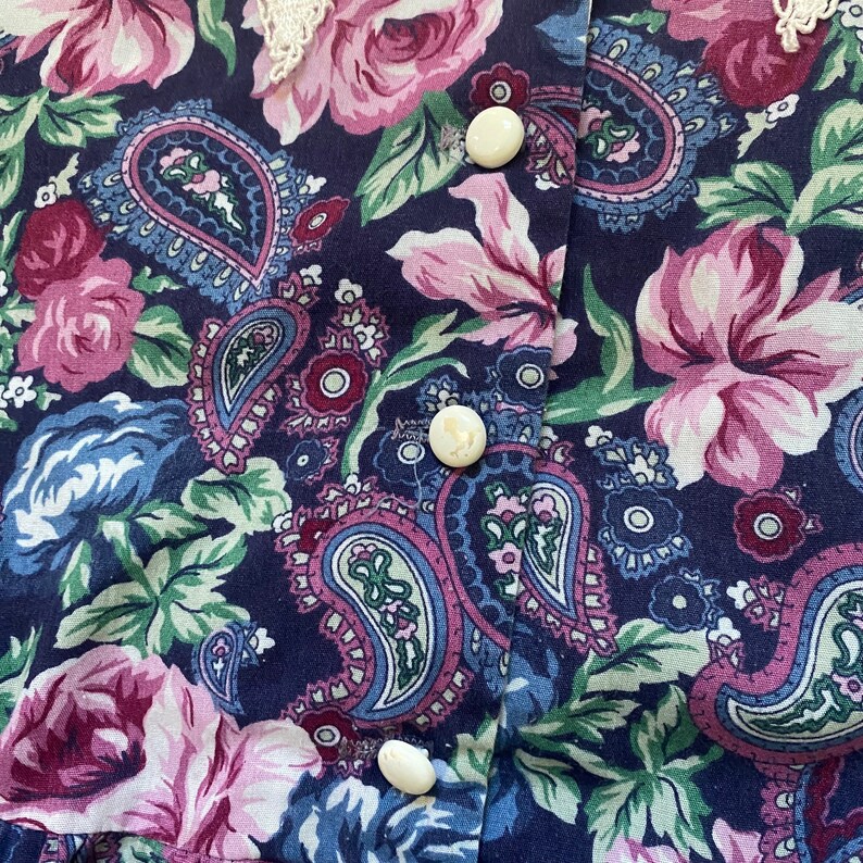 Vestido midi babydoll con cuello de encaje y estampado floral paisley vintage de los años 80 y 90 imagen 10