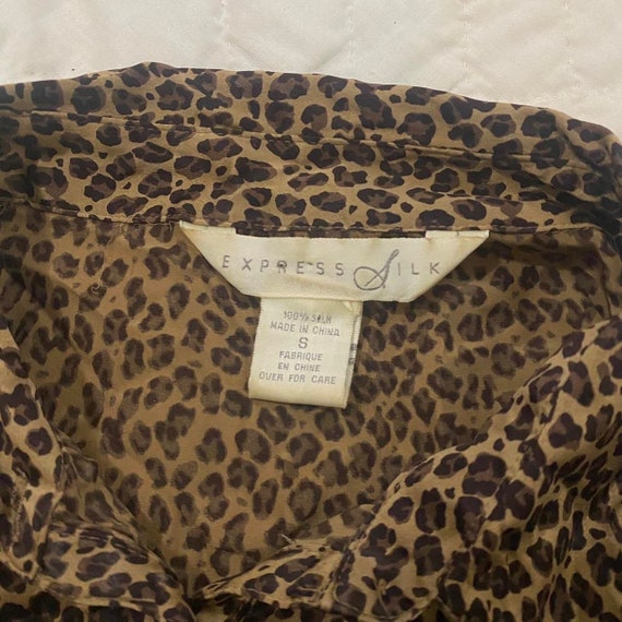 Vintage leopard print silk dagger collar blouse - image 7