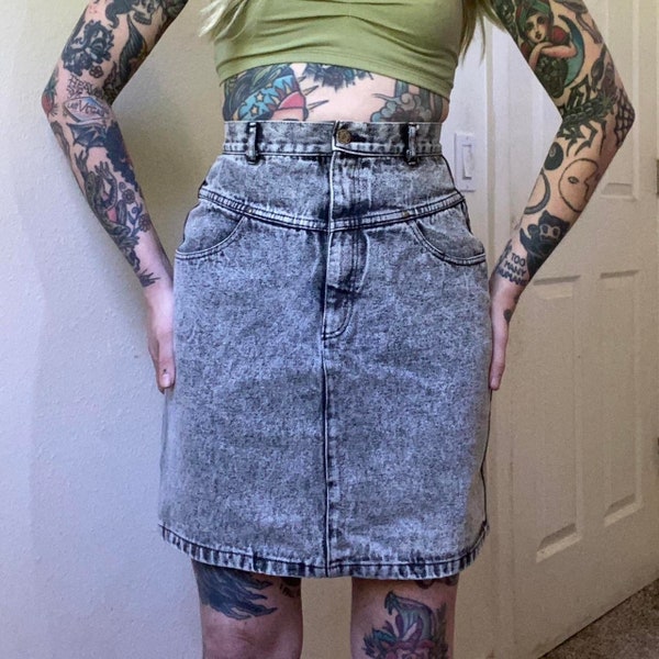 80s 90s vintage gray acid wash wash yoked denim mini skirt