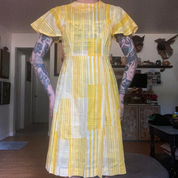 Vintage unbranded handmade yellow plaid midi dres… - image 1