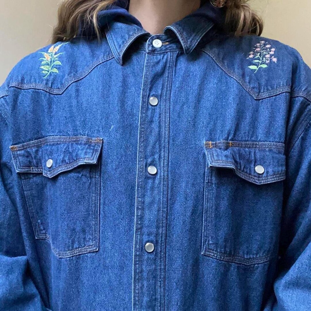 Vintage Western Perris Floral Print Sweatshirt main image 0