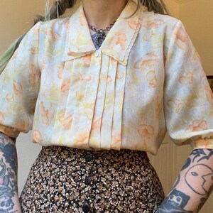RETRO BLOOM PUFF SLEEVE WOVEN TOP main image 1