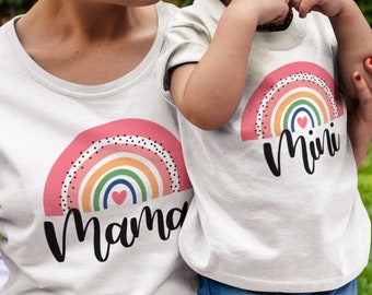 Regenbogen Mama Mini passendes T Shirt Muttertagsgeschenk Regenbogen passendes Shirt Mama und ich passendes Shirt Mama und Kinder Shirt Muttertagsgeschenke