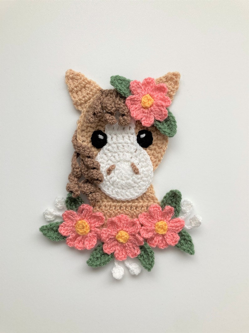 Floral Horse Head Crochet Applique Pattern Instant Pdf Download image 1