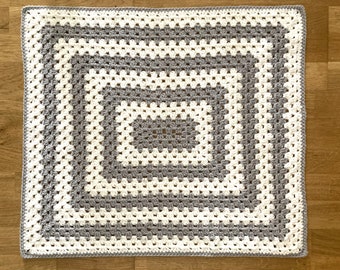 Rectangle Granny Blanket Crochet pattern
