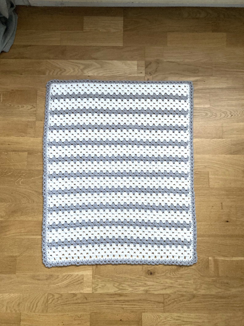 Granny Stripe Blanket Crochet pattern image 1