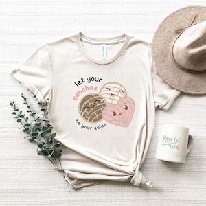 Funny Concha Shirt/Mexcian Sweet Bread Shirt/Pan Dulce t-shirt/Gift for Concha Lover/Funny Latina Shirt/Hispanic Culture/Pink Concha t-shirt