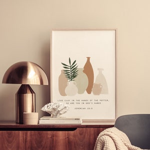 Jeremia 18:6, Tryckt och skickat, Modern bibeldekor, bibelverstryck, typografisk väggkonst, kristen heminredning, kristet tryck