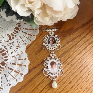 SUPERFINDINGS 2pcs Wedding Bouquet Charm Oval Bridal Wedding Bouquet Photo Charms 316 Stainless Steel Locket Pendants Decoration