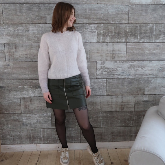 Mohair sweater women. Alpaca sweater. Cozy sweater. Custom knit sweater. Handknit sweater woman. Fall sweaters for women.