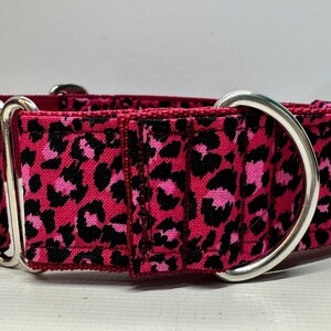Handcrafted 38mm (1.5 inch) wide martingale dog collar in PINK animal print design Greyhound whipp image 2