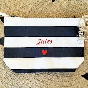 Grande trousse marinière brodée personnalisée - Pochette rayée personnalisable en coton pour enfants