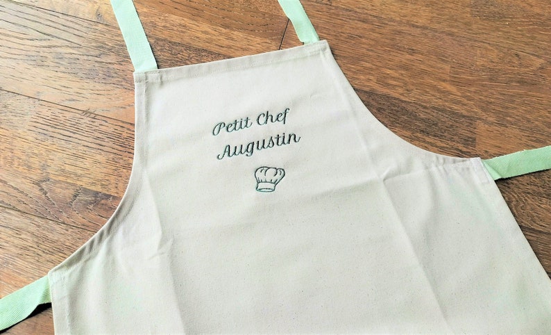 Personalized embroidered children's apron 100% cotton Vert pastel