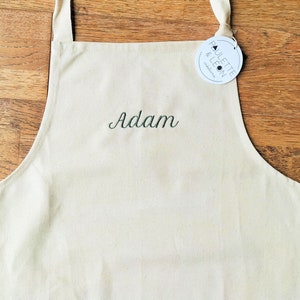 Personalized embroidered children's apron 100% cotton Beige