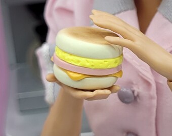 1:6 Breakfast Sandwich Muffin - Miniature Food - Meal for Fashion Doll, Action Figure - Playscale Diorama