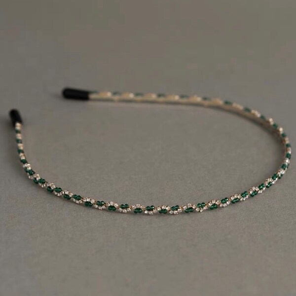 Jade Color Crystal in Knots Design in Champagne / Pale Gold Color Thin Headband for Woman, Party