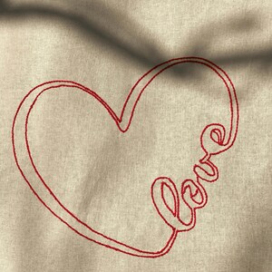 Handgeborduurde katoenen shopper - cadeau-idee voor haar - liefde geschreven hart - aanpasbare tote bag