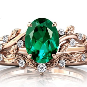 Art Deco Emerald Wedding Ring Set Oval Cut Green Gemstone Ring Set 14k Gold Emerald Engagement Ring Set Unique Bridal Anniversary Ring