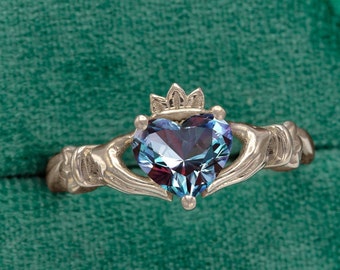 Heart Shaped Claddagh Engagement Ring Vintage Alexandrite Wedding Ring Antique Bridal Ring Art Deco Claddagh Promise Ring Anniversary Gift