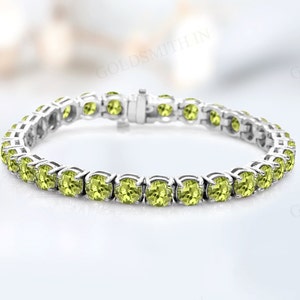 Natural Peridot Tennis Bracelet 925 Silver Peridot Wedding Bracelet For Women Vintage Green Gemstone Bracelet Unique Bridal Bracelet For Her