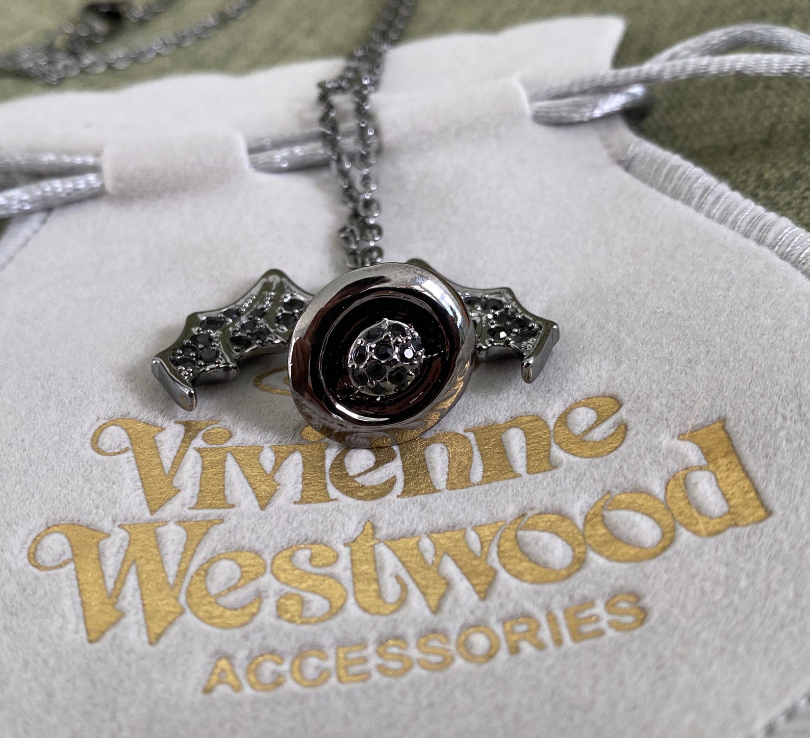 Vivienne westwood bat chain Clearance