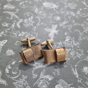 1x pair of old cufflinks from W.Germany gold vintage gift