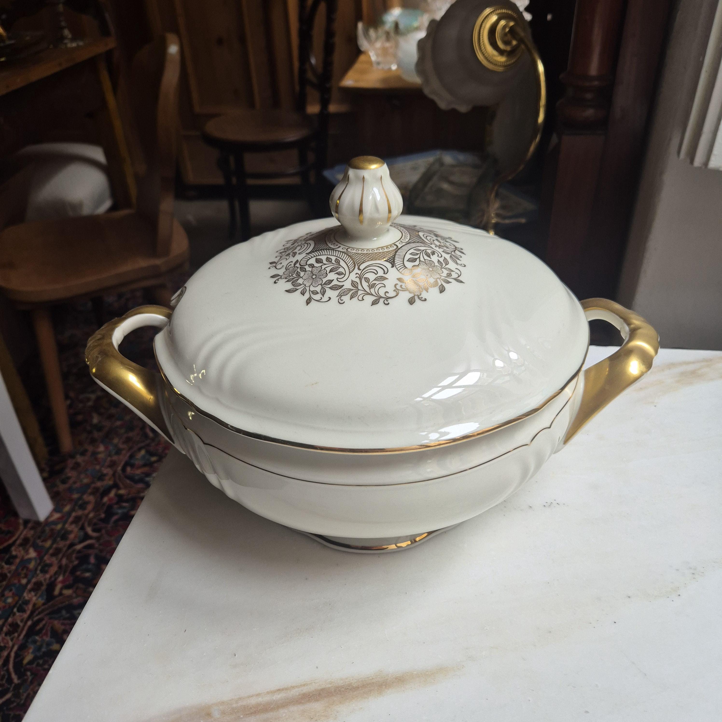 Alte große Suppenterrine mit Deckel Vintage Bavaria Porzellan elfenbein gold