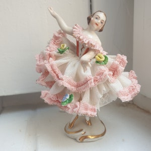 Alka Dresden Porcelain Figurine Dancer Ballerina |