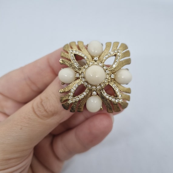 Unique large antique brooch from the 50s fashion … - image 1