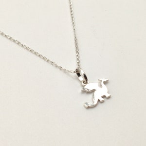 Petit pendentif dragon en argent massif 925/1000 - Avec écrin et sachet cadeau