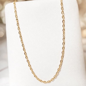 18k Solid Yellow Gold Mirror Curb Chain (750/1000) – 18K Gold Necklace for Men, Women, and Children – Gift Box and Pouch image 3