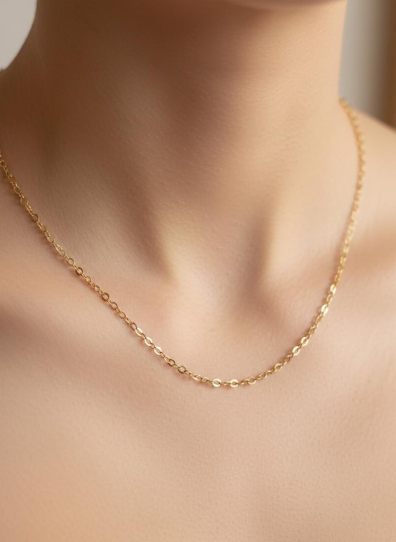 18k Solid Yellow Gold Mirror Curb Chain (750/1000) – 18K Gold Necklace for Men, Women, and Children – Gift Box and Pouch image 5