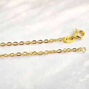 18k Solid Yellow Gold Mirror Curb Chain (750/1000) – 18K Gold Necklace for Men, Women, and Children – Gift Box and Pouch image 2