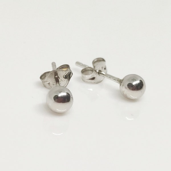 Boucles d'oreilles puces boules or blanc 18 carats 750/1000 - avec écrin et sachet cadeau - plusieurs diamètres :  4mm, 6mm, 8mm