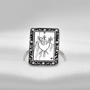 Three of Swords Tarot Gifts Tarot Card Ring Silver Tarot Jewelry Gift For Mom Astrology Ring Gift for her Personalized Ring Uluer jewelry