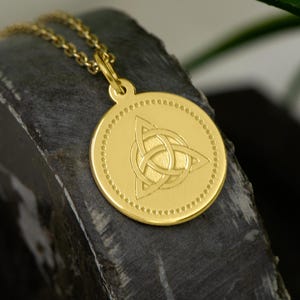 14K Solid Gold Triquetra Pendant – Handmade Celtic Trinity Knot Necklace, Custom Spiritual Jewelry, Gift for Her or Him | Free Engraving