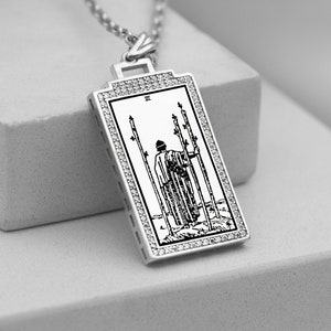 Collier de carte de tarot de trois baguettes or argent • bijoux spirituels • pendentif étiquette délicate • cadeaux de tarot • bijoux de tarot • cadeaux pour maman